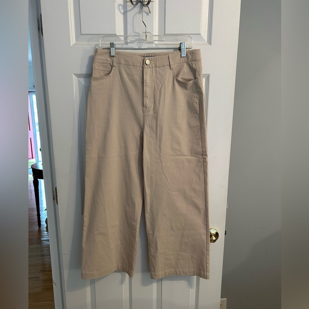 J. McLaughlin Tan Wide Leg Cropped Pants